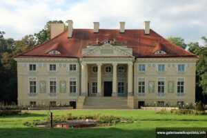 Elewacja frontowa pałacu w Lewkowie