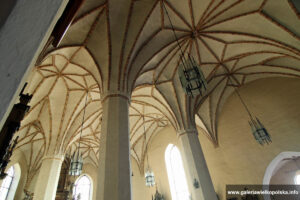 Gotycki kościół w Dolsku