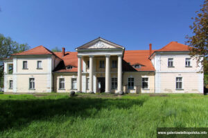 Pałac w Drobninie