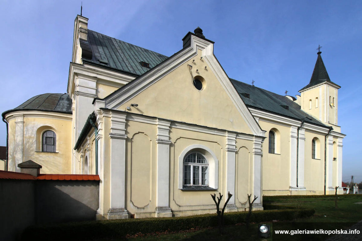 Kościół oraz klasztor w Biechowie