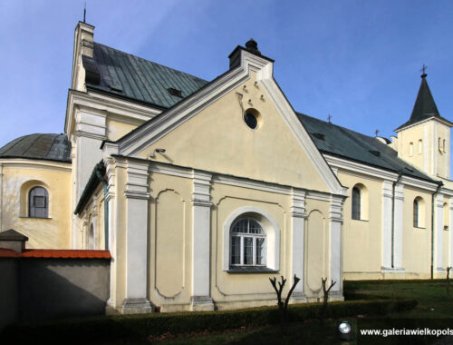 Kościół oraz klasztor w Biechowie